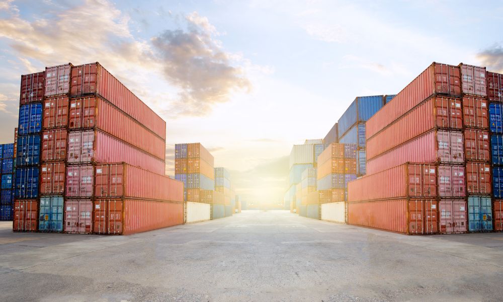 Using Shipping Containers as Temporary Structure Foundations